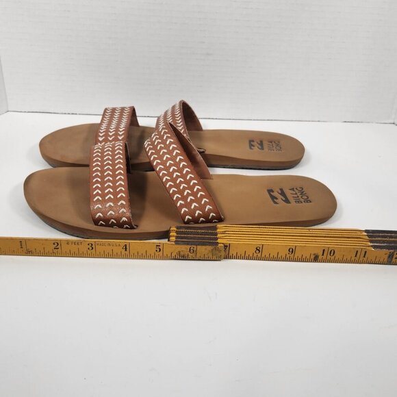 Billabong Sandals - Picture 3 of 3